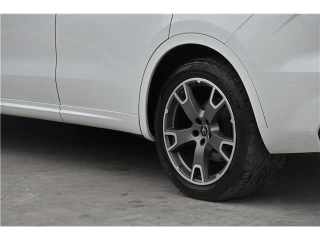 2023 Maserati Levante Modena - Image 10 of 21
