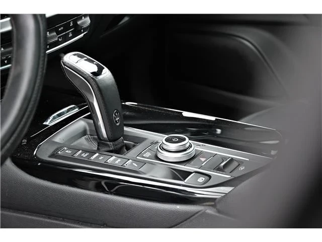 2023 Maserati Levante Modena - Image 14 of 21