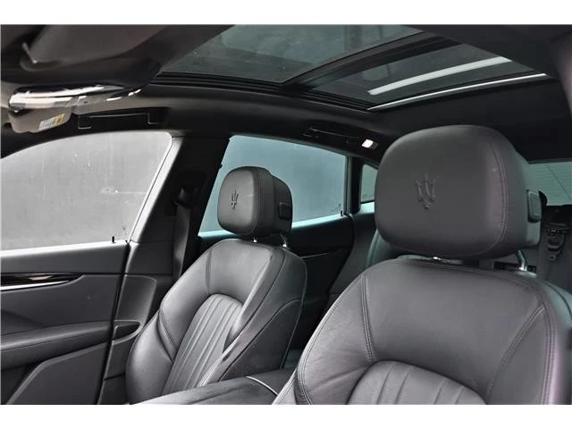 2023 Maserati Levante Modena - Image 15 of 21