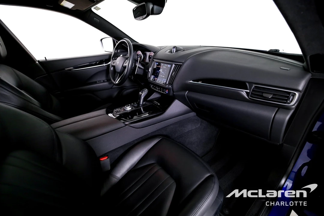 2023 Maserati Levante Modena - Image 26 of 31