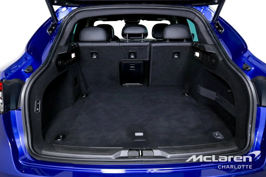 2023 Maserati Levante Modena - Image 19 of 31