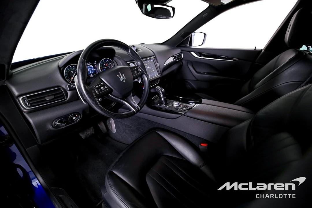 2023 Maserati Levante Modena - Image 12 of 31