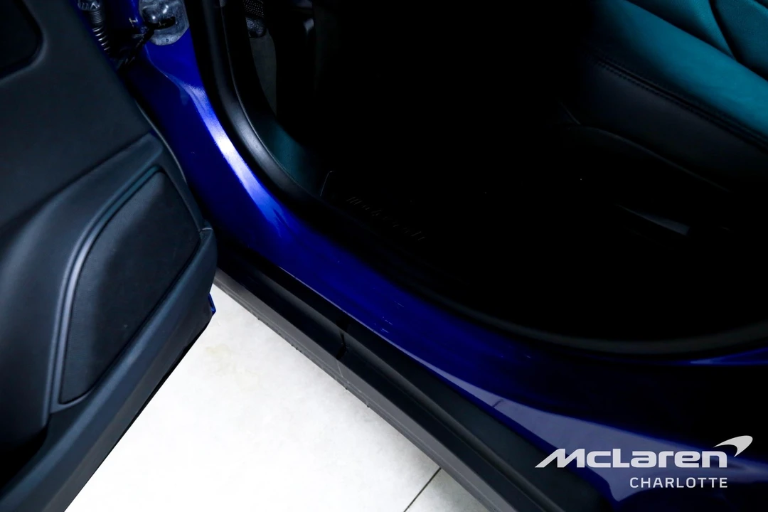 2023 Maserati Levante Modena - Image 18 of 31
