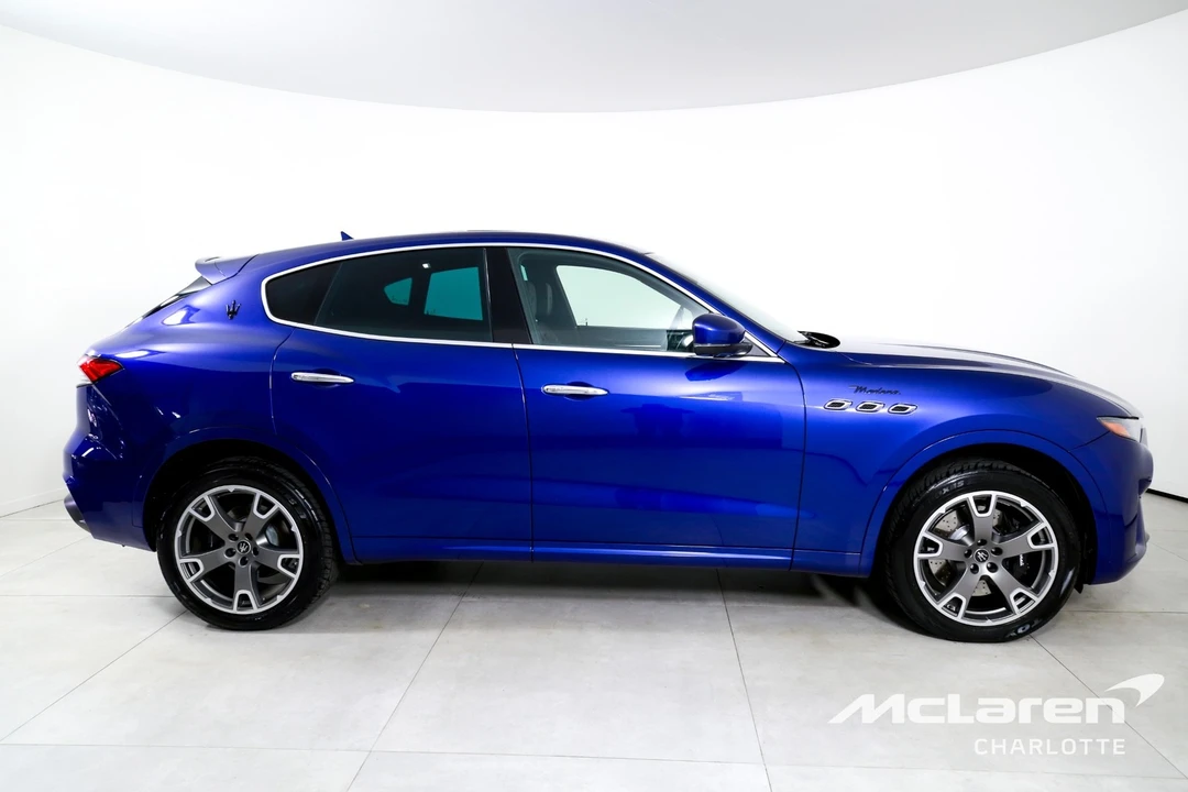 2023 Maserati Levante Modena - Image 9 of 21