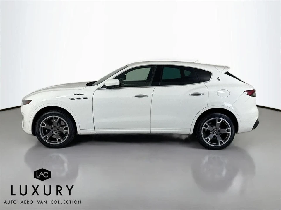 2023 Maserati Levante Modena - Image 6 of 12
