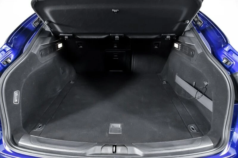 2023 Maserati Levante Modena - Image 15 of 21