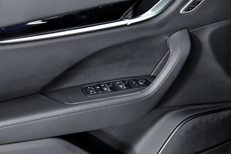 2023 Maserati Levante Modena - Image 17 of 21