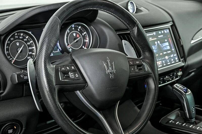 2023 Maserati Levante Modena - Image 20 of 31