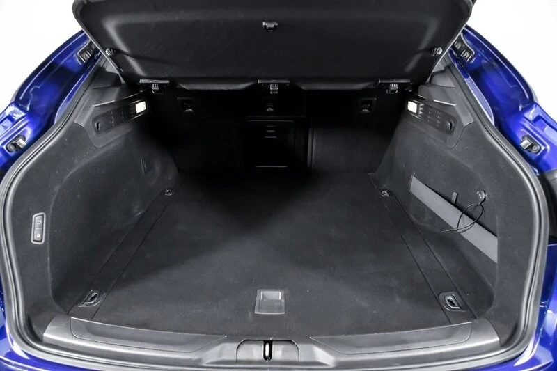 2023 Maserati Levante Modena - Image 15 of 21