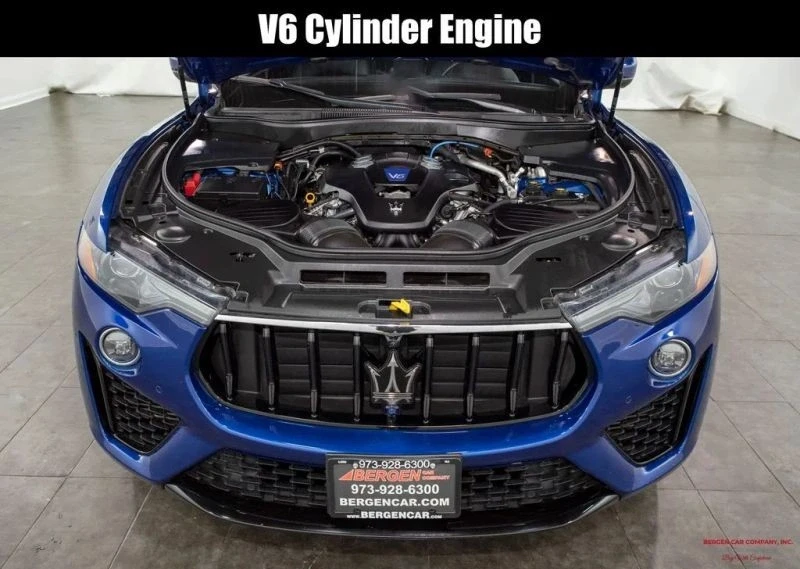 2023 Maserati Levante Modena - Image 3 of 12