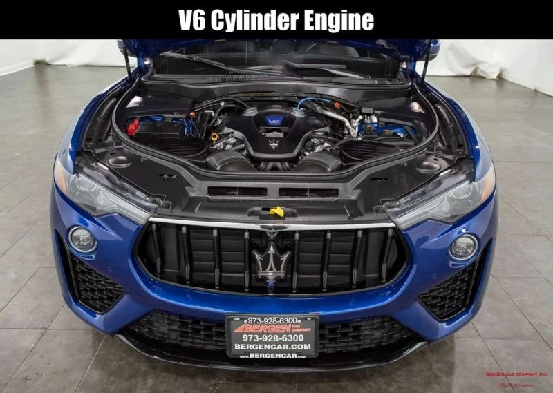 2023 Maserati Levante Modena - Image 3 of 12