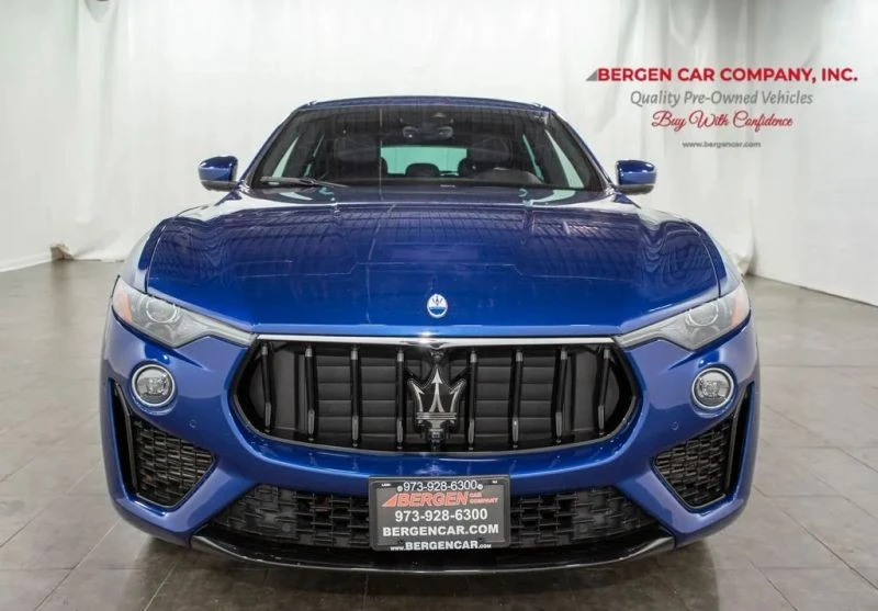 2023 Maserati Levante Modena - Image 2 of 12