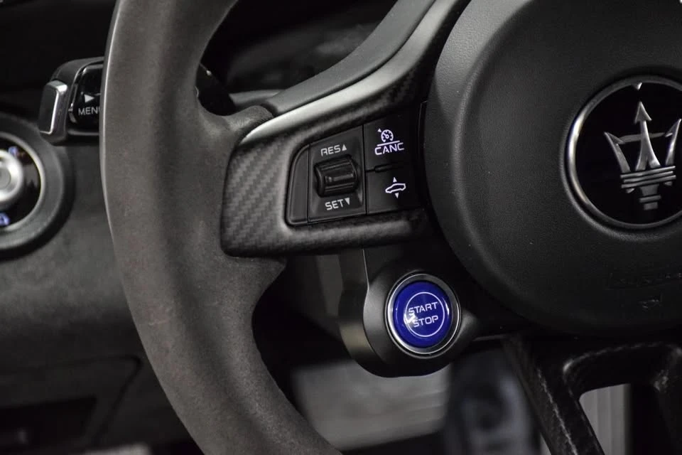 2023 Maserati MC20 - Image 13 of 20