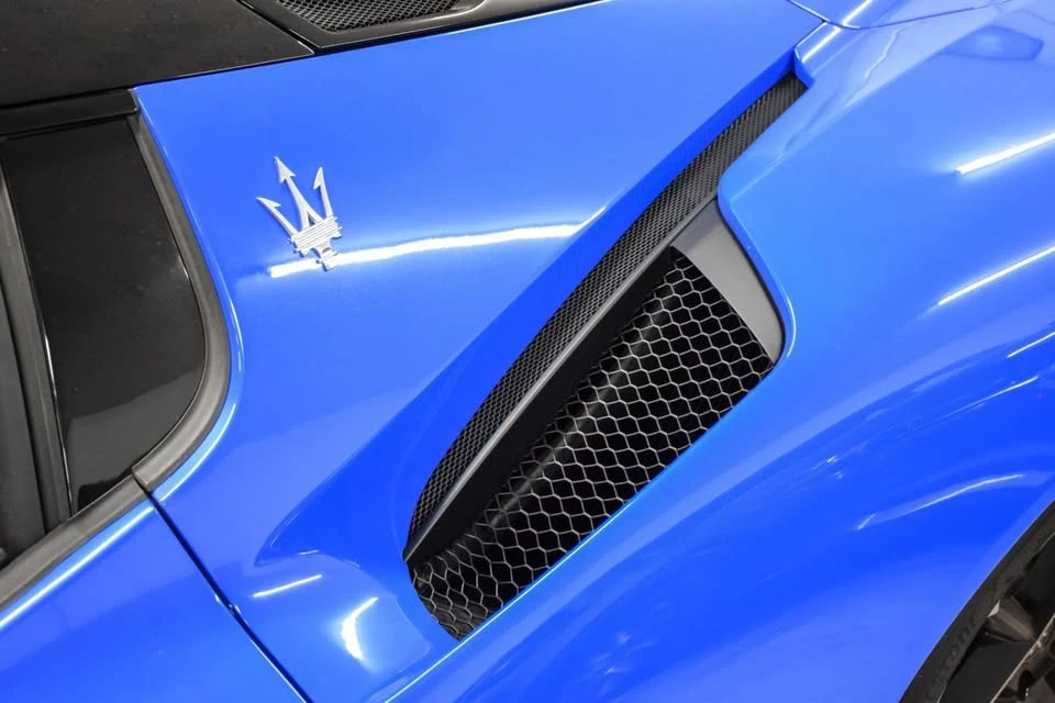 2023 Maserati MC20 - Image 9 of 20