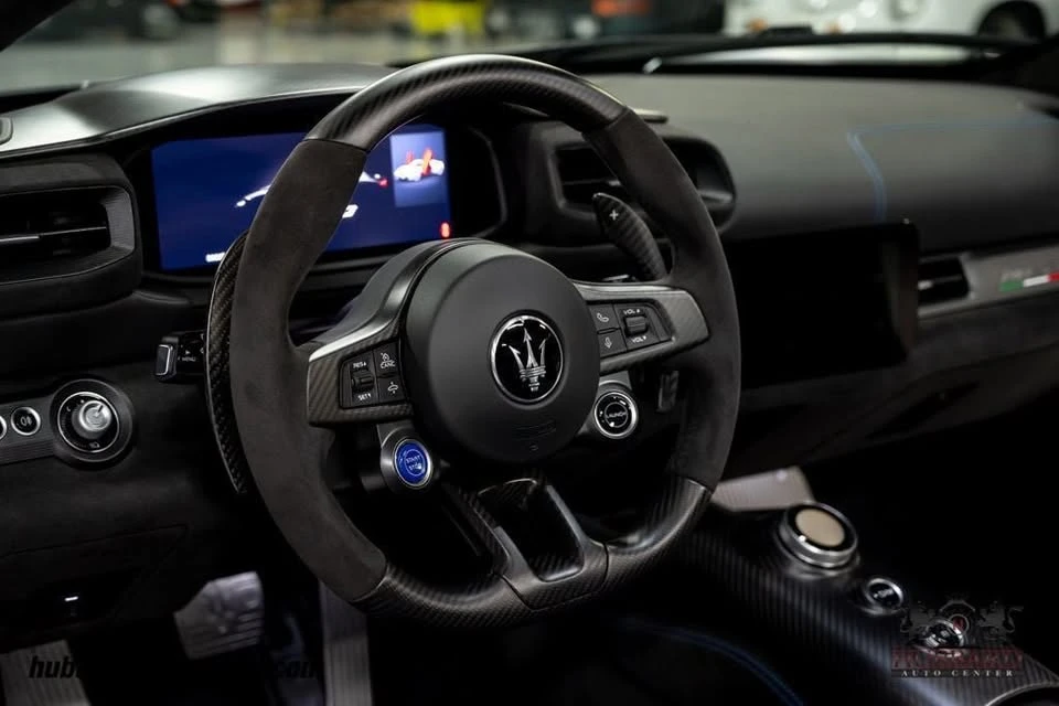 2023 Maserati MC20 - Image 15 of 20