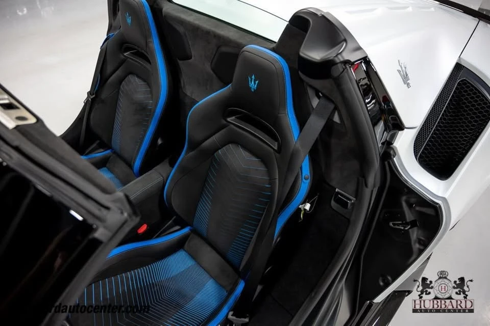2023 Maserati MC20 - Image 18 of 20