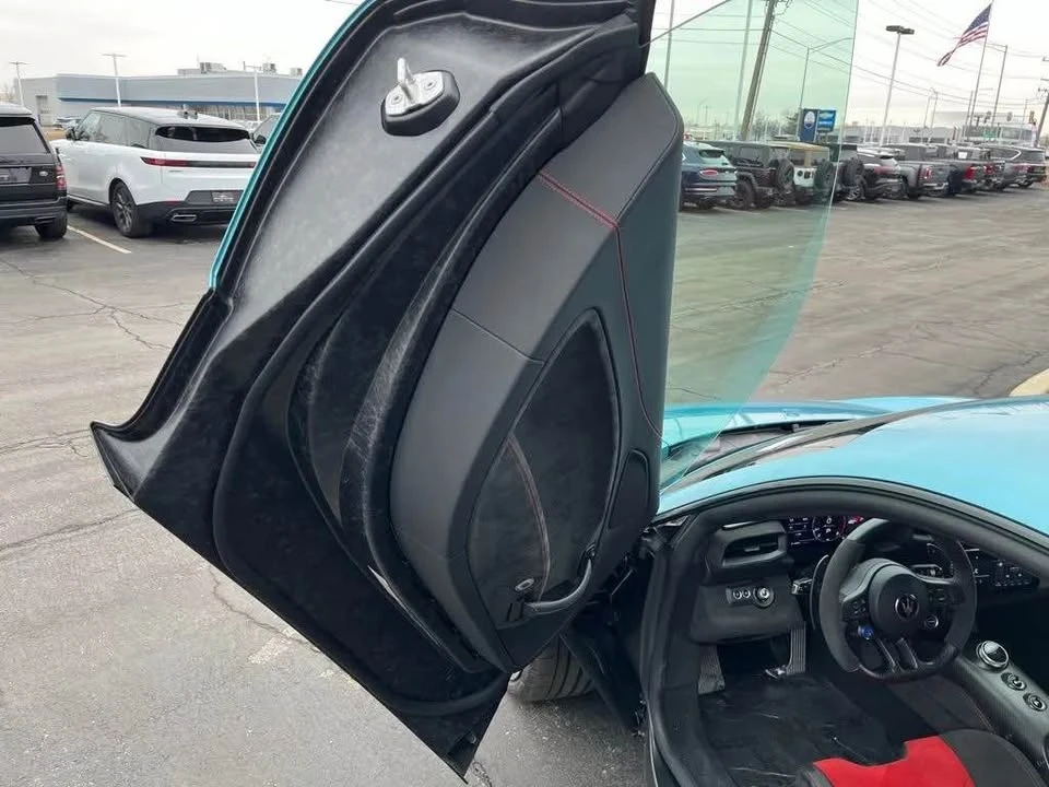 2023 Maserati MC20 - Image 5 of 12