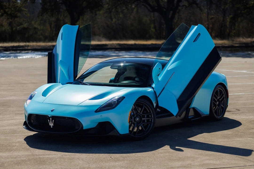 2023 Maserati MC20 - Image 5 of 12