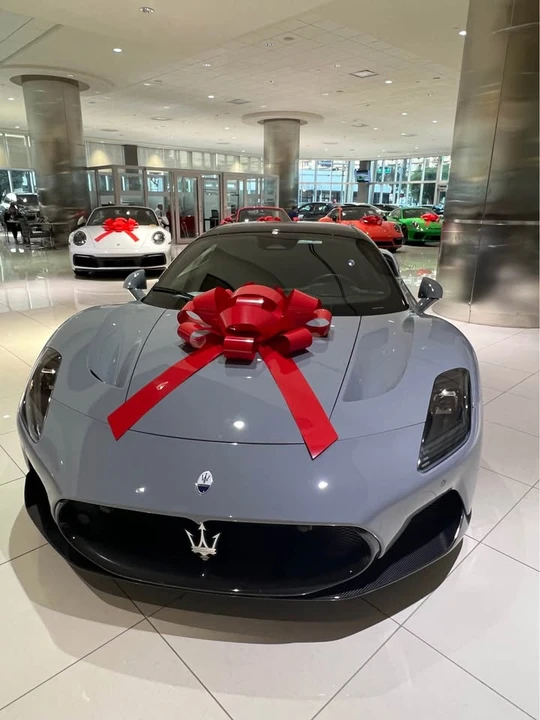 2023 Maserati MC20 Cielo - Image 6 of 7
