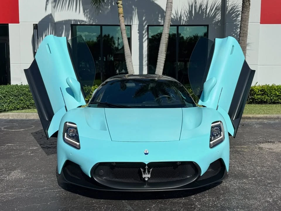 2023 Maserati MC20 Cielo - Image 11 of 20