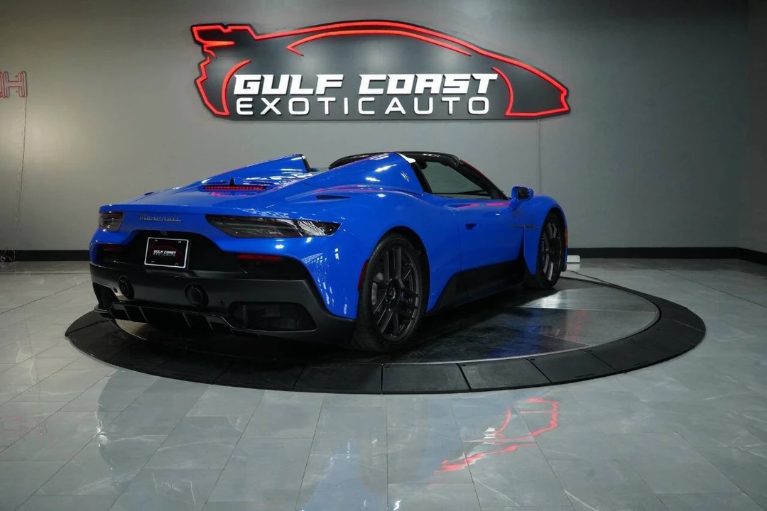 2023 Maserati MC20 Cielo - Image 11 of 12