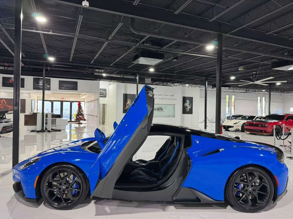 2023 Maserati MC20 - Image 12 of 12