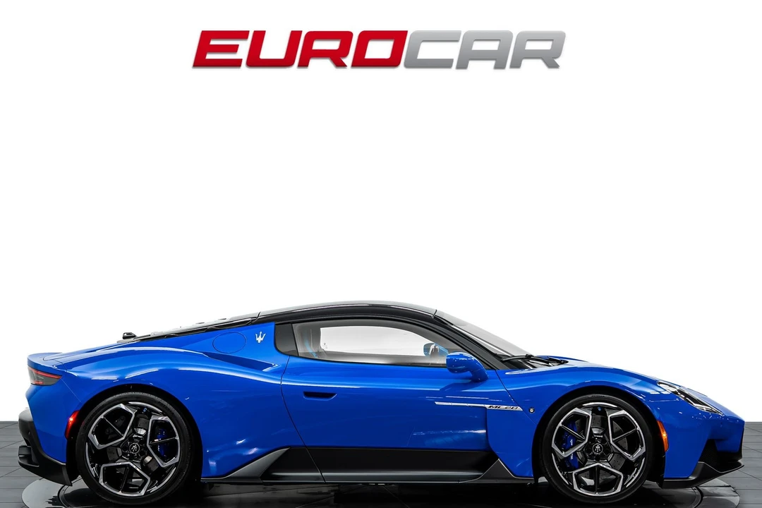 2023 Maserati MC20 - Image 6 of 31