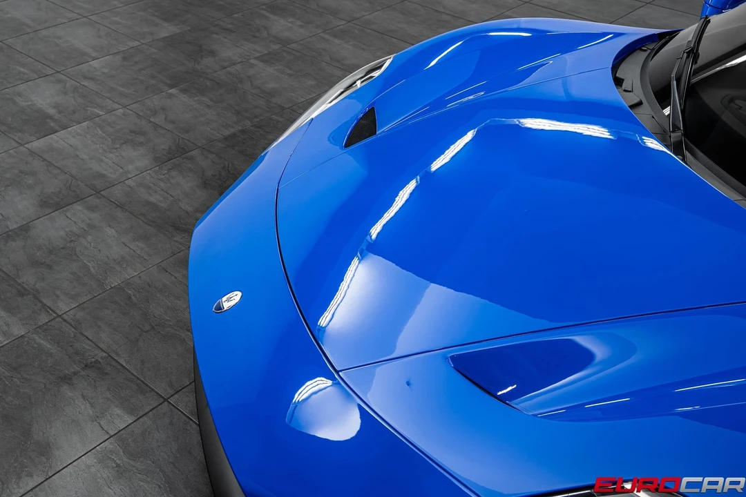 2023 Maserati MC20 - Image 10 of 31