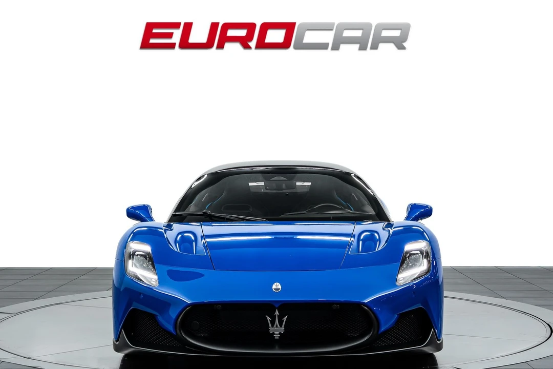 2023 Maserati MC20 - Image 8 of 31