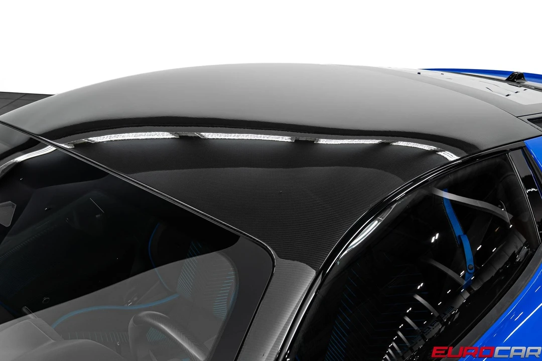 2023 Maserati MC20 - Image 16 of 31