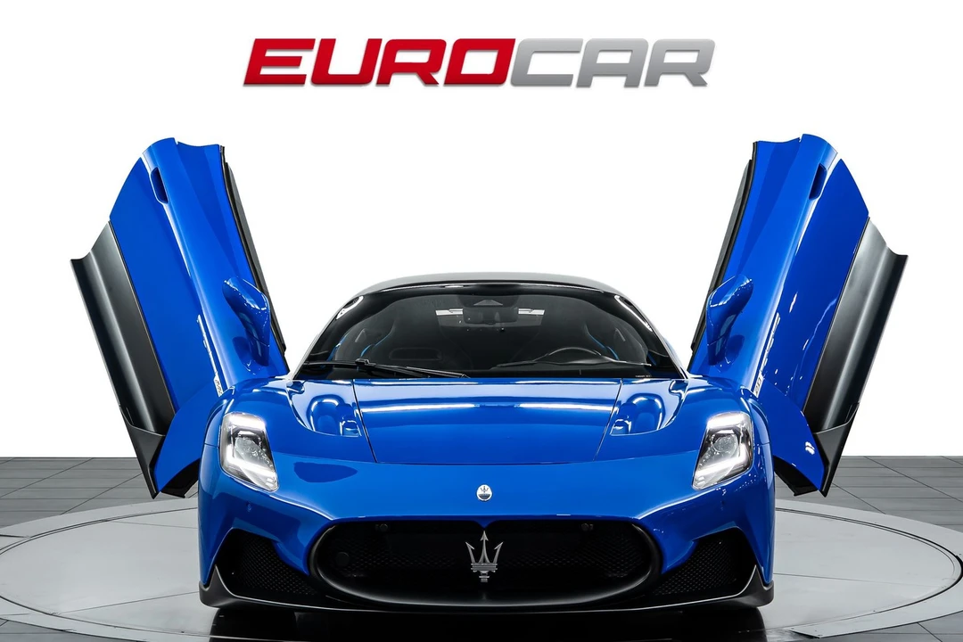 2023 Maserati MC20 - Image 9 of 31