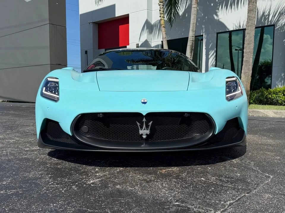 2023 Maserati MC20 - Image 6 of 17