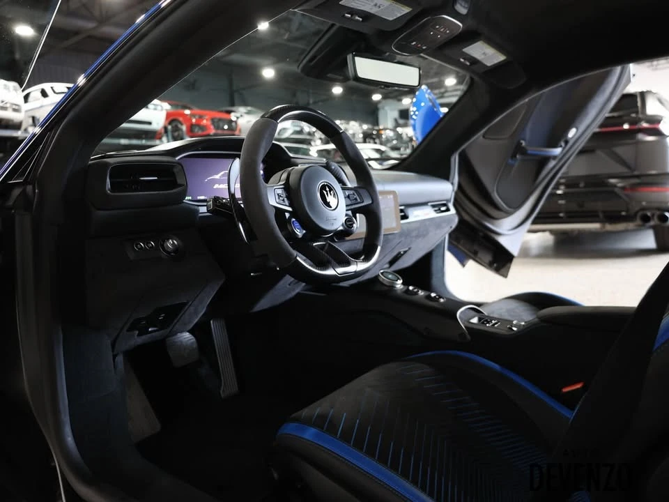 2023 Maserati MC20 - Image 12 of 20