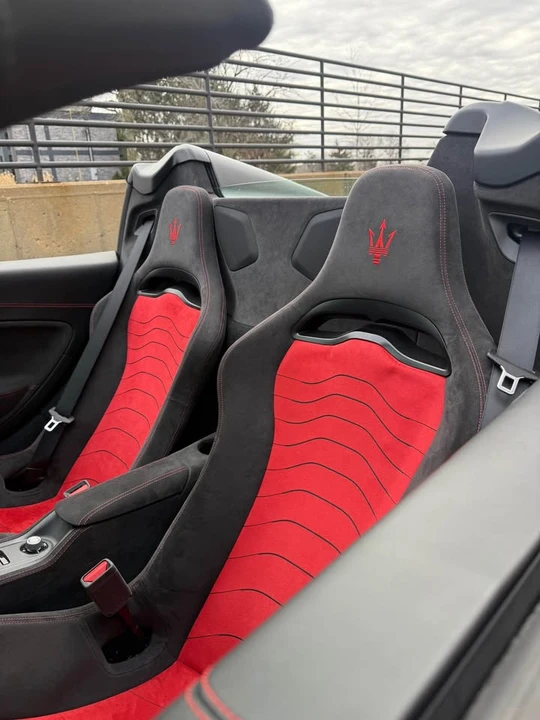 2023 Maserati MC20 Cielo - Image 12 of 16