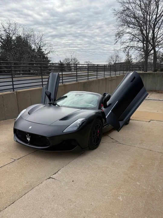 2023 Maserati MC20 Cielo - Image 4 of 16