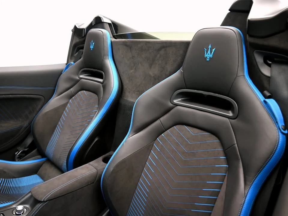 2023 Maserati MC20 Cielo - Image 12 of 19