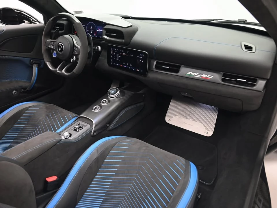 2023 Maserati MC20 Cielo - Image 15 of 19