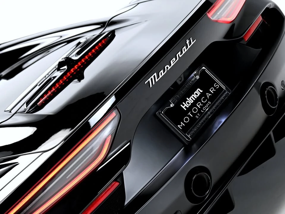 2023 Maserati MC20 Cielo - Image 18 of 19