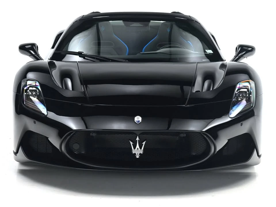 2023 Maserati MC20 Cielo - Image 2 of 19