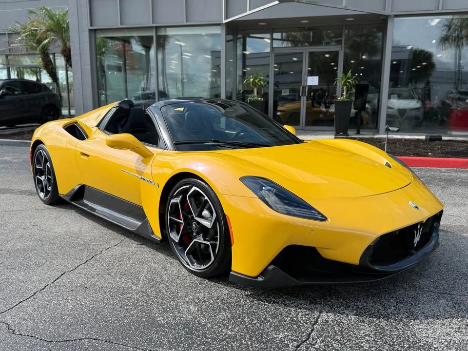 2023 Maserati MC20 Cielo - Image 7 of 11