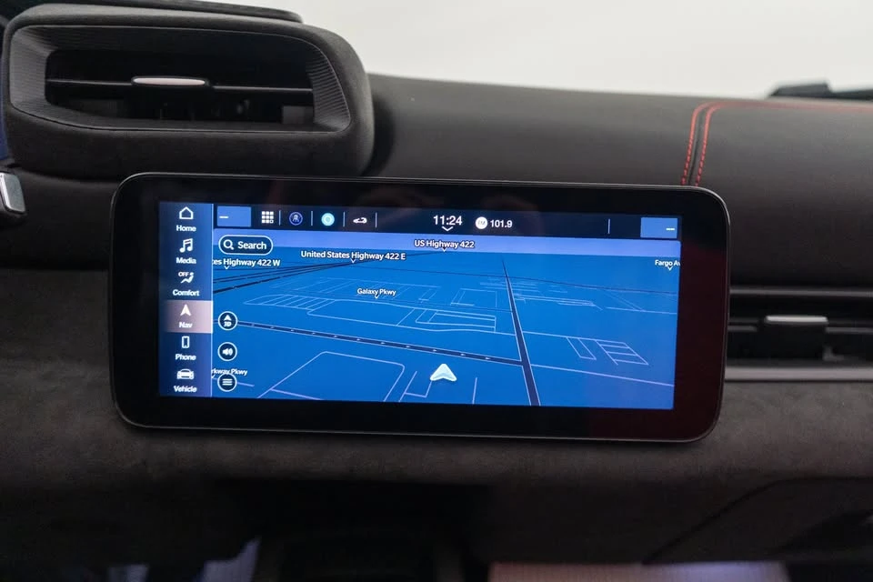 2023 Maserati MC20 Cielo - Image 11 of 14