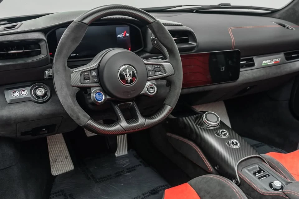 2023 Maserati MC20 Cielo - Image 8 of 14