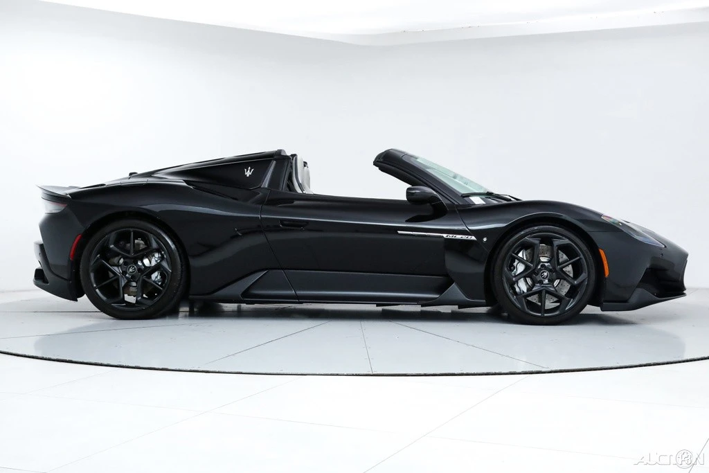 2023 Maserati MC20 Cielo - Image 8 of 21