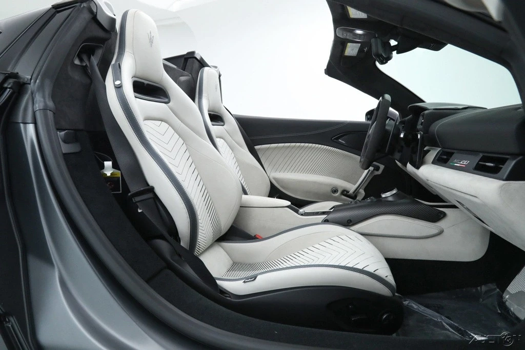 2023 Maserati MC20 Cielo - Image 20 of 21