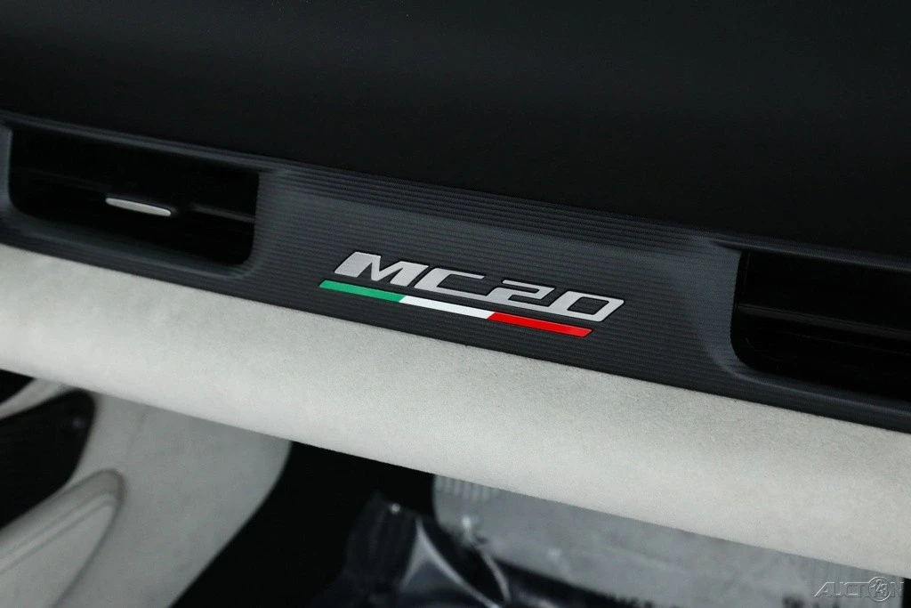 2023 Maserati MC20 Cielo - Image 19 of 21