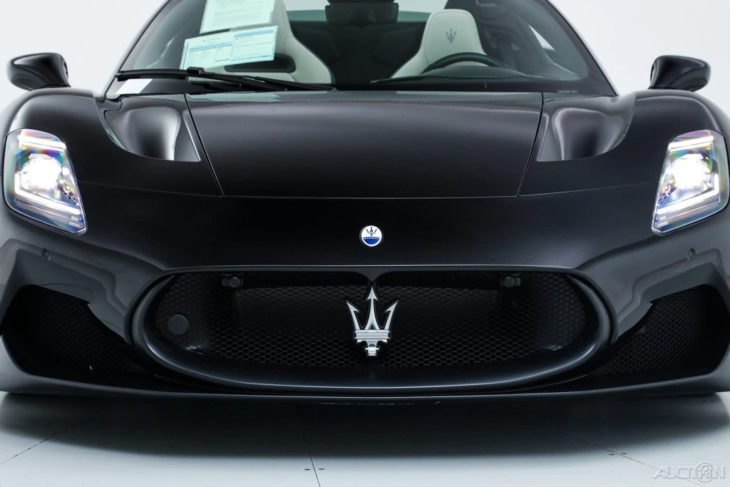 2023 Maserati MC20 Cielo - Image 12 of 21
