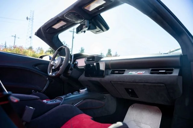 2023 Maserati MC20 Cielo - Image 19 of 21
