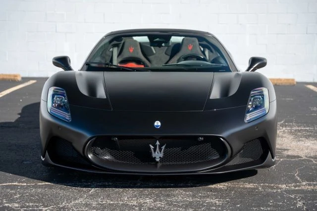 2023 Maserati MC20 Cielo - Image 8 of 21