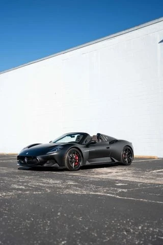 2023 Maserati MC20 Cielo - Image 15 of 21