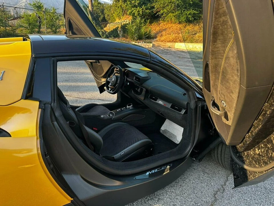 2023 Maserati MC20 Cielo - Image 7 of 7